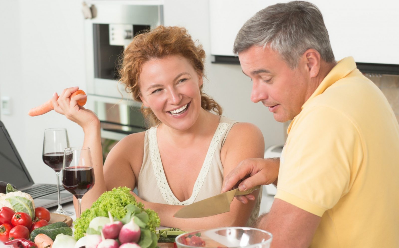 casal come para manter a silhueta